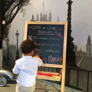 Oui Oui-anuncio segundo embarazo-babyoui-martin-pizarra con cosas que hacer (3) Oui Oui-anuncio segundo embarazo-babyoui-martin-pizarra con cosas que hacer (3)