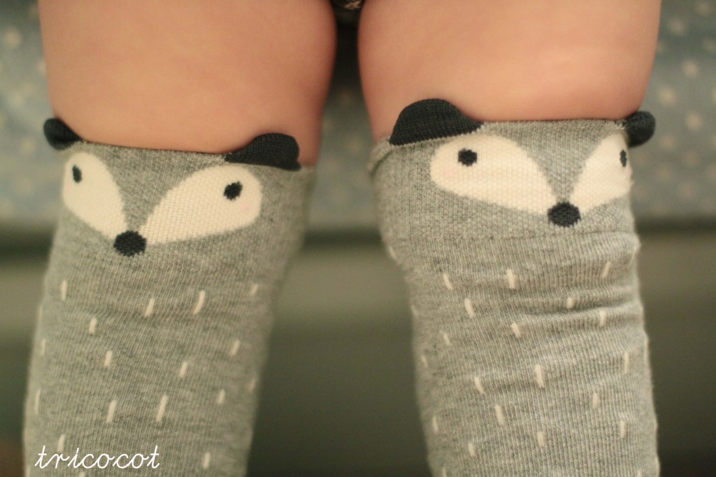 Oui Oui-calcetines zorritos grises-raccoon socks-mini dressing