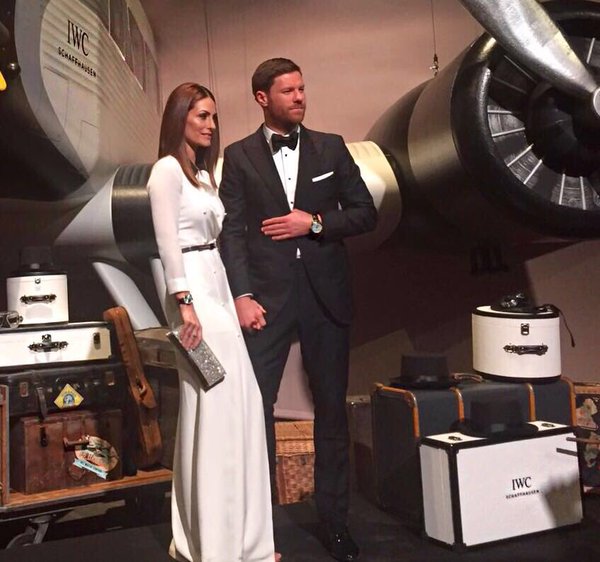 OUi Oui-tendencia vestidos blancos-nagore aramburu-gala IWC