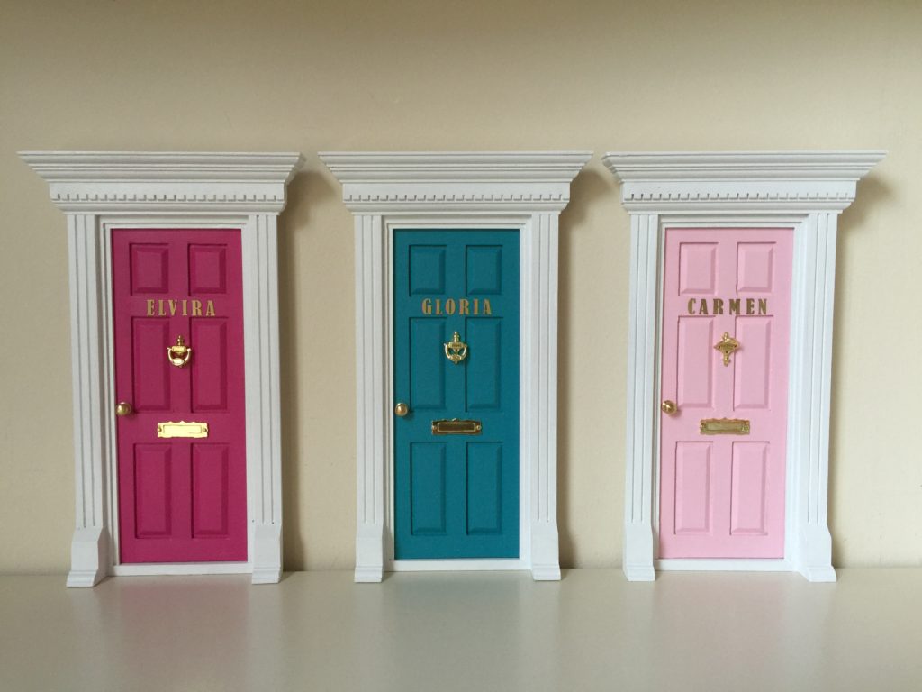 Oui Oui-puerta ratoncito Perez-nombres-inglesa doble color