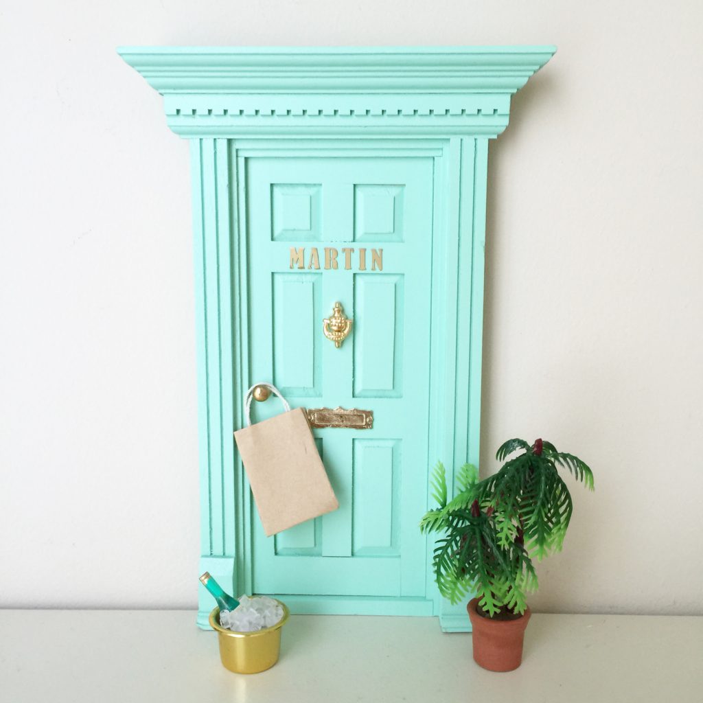 Oui Oui-puerta raton perez-mint martin-planta y champagne