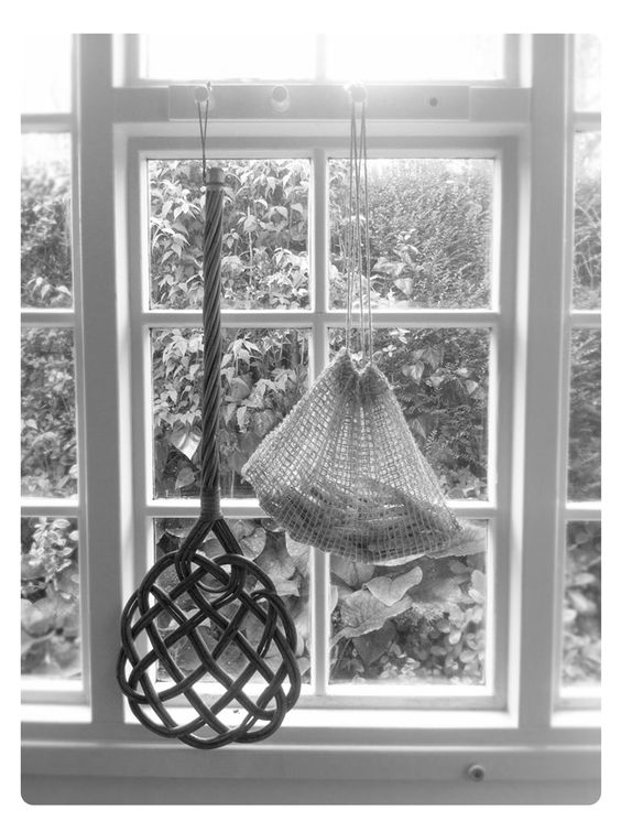 Oui Oui-sacude alfombras-decoracion-sacude cojines